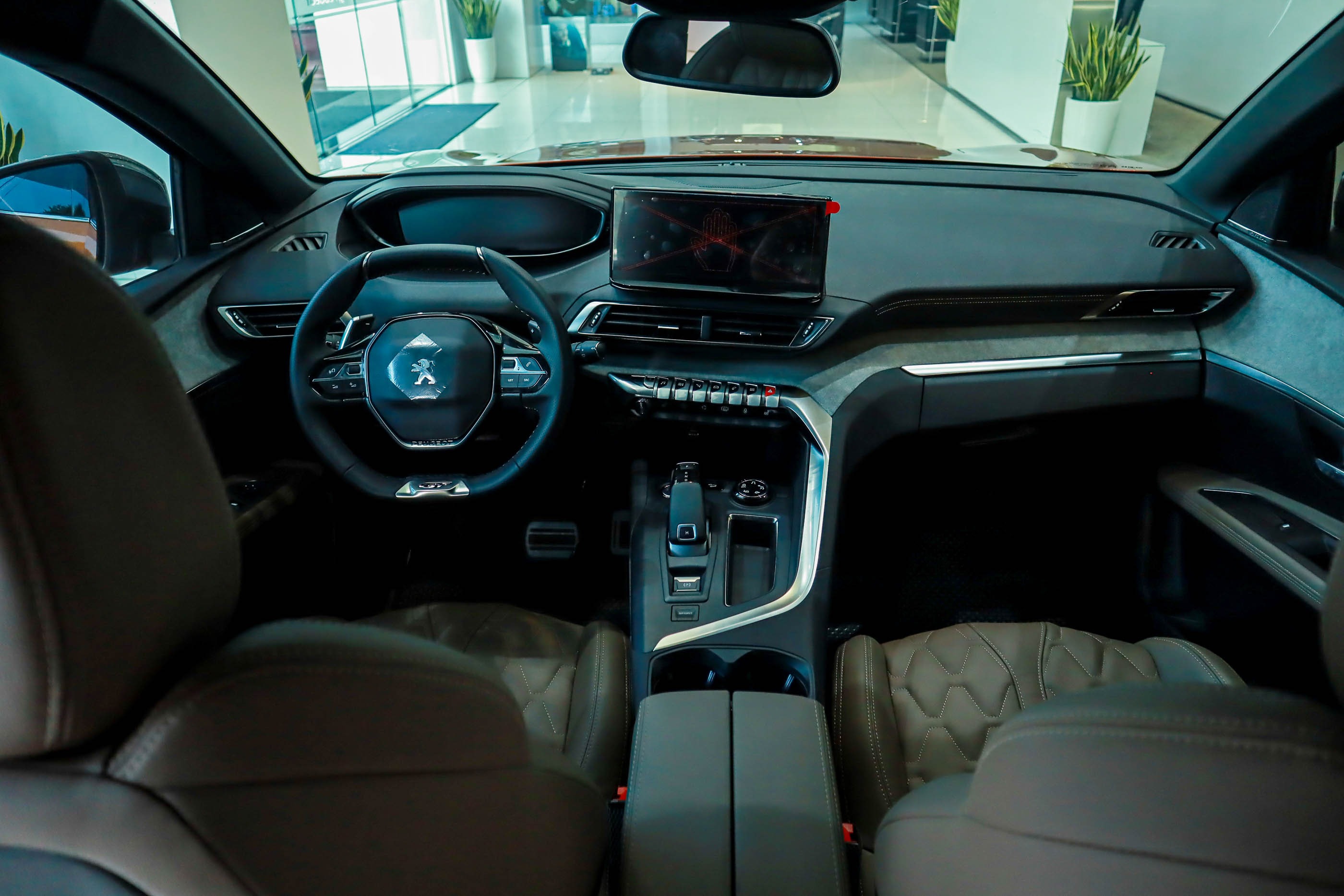 ghế lái peugeot 3008